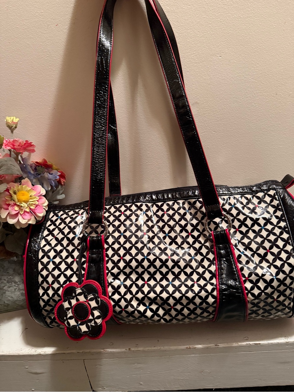 Vera Bradley Honor Roll Duffle in " Barcelona " From the Frill Collection EUC